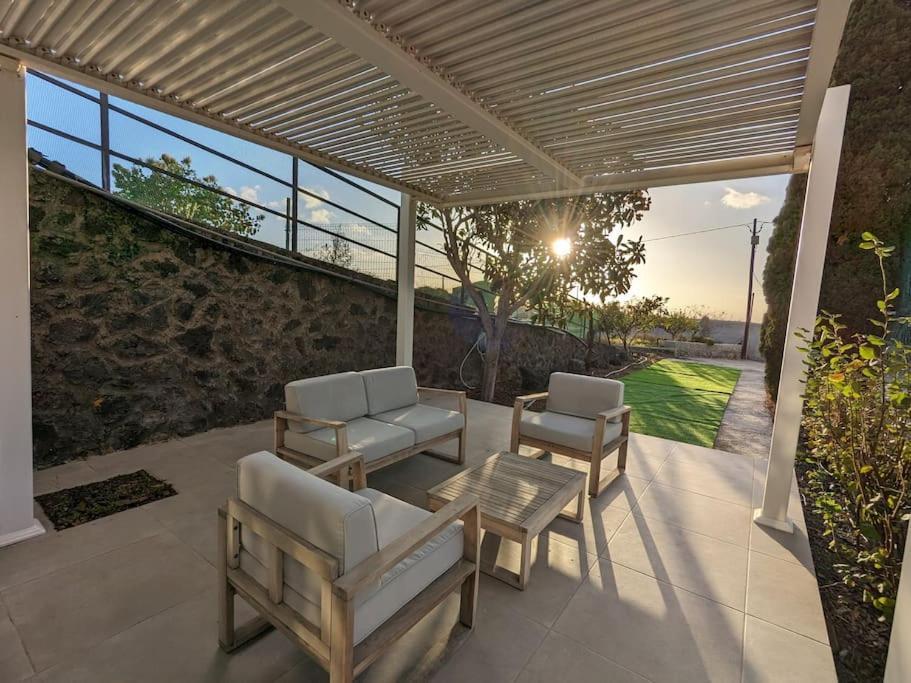 Casa Con Terraza En Tajuya